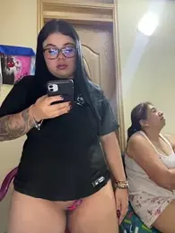 alissonfernandez_ webcam model stream image