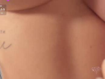 mia_milana webcam model stream image