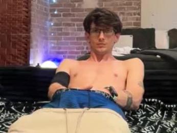 lucky_bme webcam model stream image