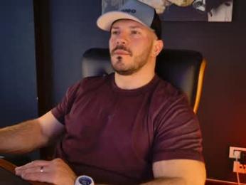 angeloeric webcam model stream image