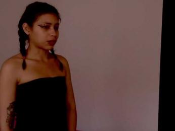 Hiana webcam model stream image