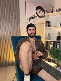 DomBoy_ webcam model stream image