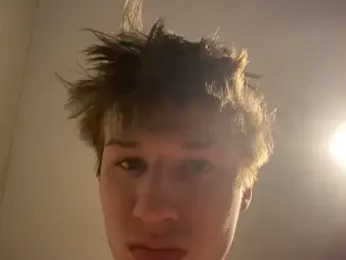 yourwhiteboy1 webcam model stream image