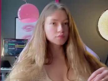 _mavka webcam model stream image