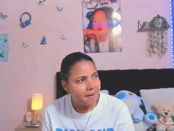 sara_mendez2_ webcam model stream image
