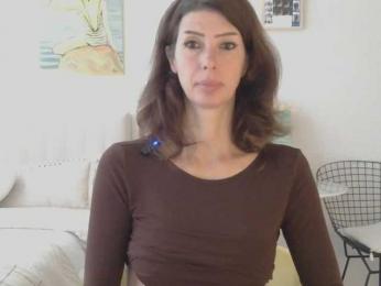 WhiteQueen888 webcam model stream image