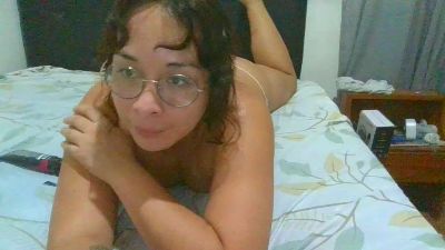 almondwithlove webcam model stream image