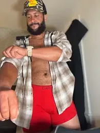 HungStr8Lightskin webcam model stream image