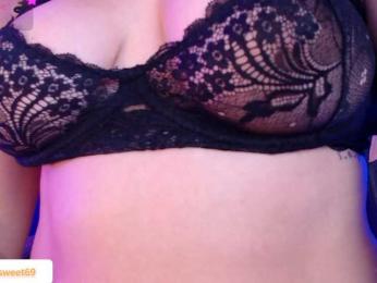 alaiasweet webcam model stream image