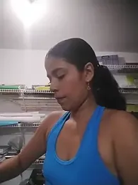 wet_vika webcam model stream image