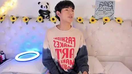 AleAurarashi webcam stripchat model stream image