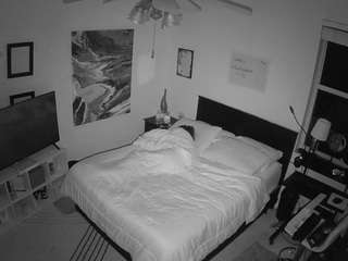 voyeurcam-hornyhostel-01 webcam camsoda model stream image