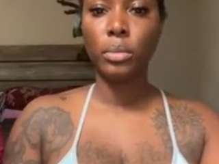 yoursecret1425 webcam model stream image