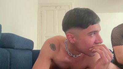 latinjohan webcam model stream image