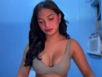 sweet_scarllet12 webcam model stream image