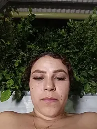 Mommy-Hot webcam model stream image