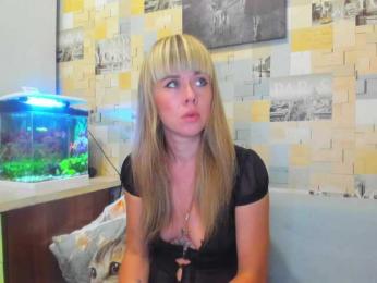 Vanilla_sexy webcam bongacams model stream image