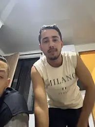 StylerAroon webcam model stream image