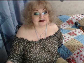 livingnextdoor webcam model stream image