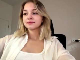 twannasanchec webcam model stream image