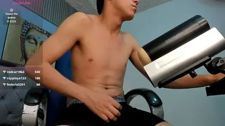 Ethanx18_ webcam model stream image