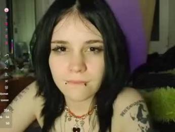 theresialen webcam model stream image