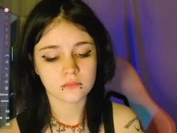 theresialen webcam model stream image