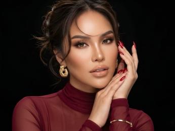 ChandriaDiamond webcam model stream image