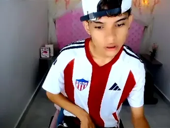 chris_evans77 webcam stripchat model stream image