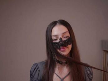 Ajuicycouple webcam bongacams model stream image