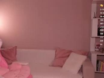 honeyautumn webcam model stream image