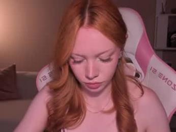 honeyautumn webcam model stream image