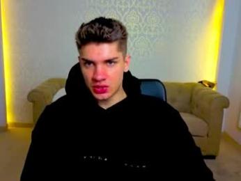 maxkaiden webcam model stream image