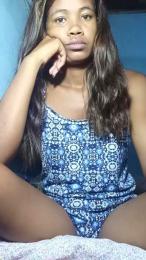 Lollymah webcam model stream image