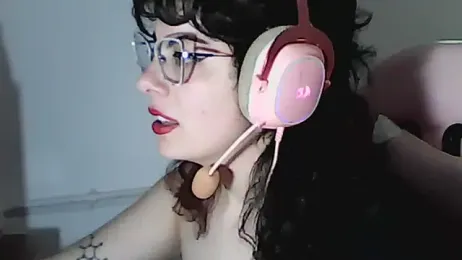 Owly_bloom webcam stripchat model stream image