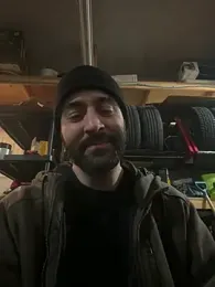 Fade_Solo webcam model stream image