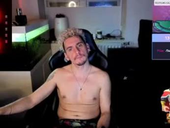 rayzel_white webcam model stream image