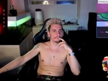 rayzel_white webcam chaturbate model stream image