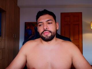 Jerome V webcam model stream image