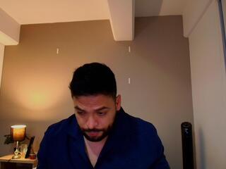 Jerome V webcam model stream image