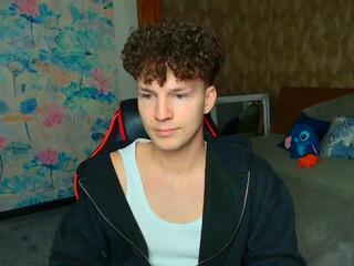 Ricky Brenner webcam model stream image