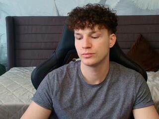 Ricky Brenner webcam model stream image