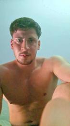 Friend999 webcam cam4 model stream image