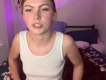 elliee81 webcam chaturbate model stream image