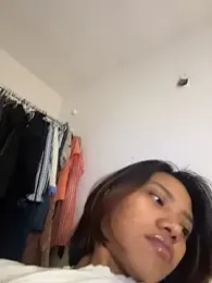 Mia-miauuuuu webcam model stream image