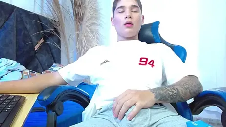 Mattass18 webcam model stream image