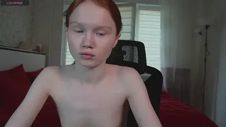 Nellie_baby webcam stripchat model stream image