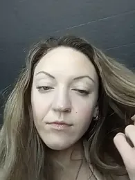 KattyLuuu webcam model stream image
