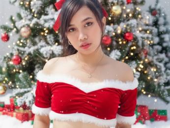 AickaChan webcam model stream image