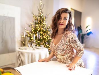 AnaHemsworth webcam model stream image